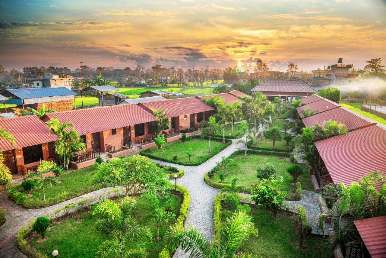 Vision Safari Pvt Ltd Ξενοδοχείο Sauraha Εξωτερικό φωτογραφία
